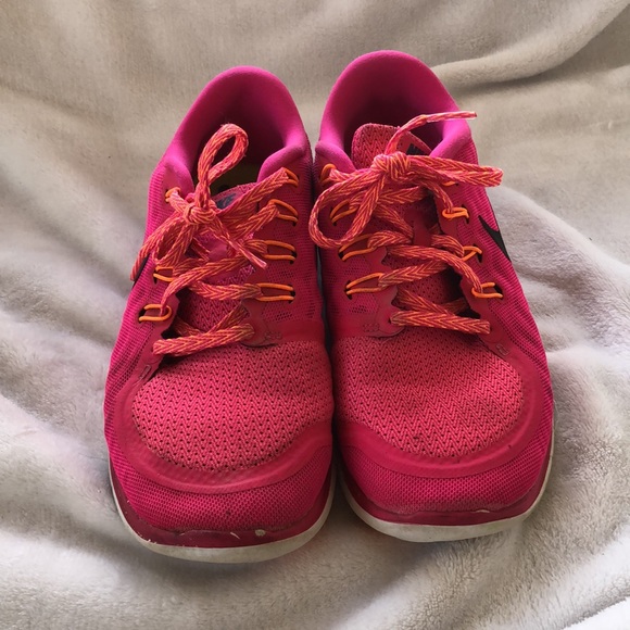 Nike Free Run 5.0 Sneakers - Picture 2 of 6